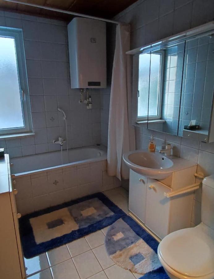 Apartment Inklusive Parkplatz Velden am Worthersee Bagian luar foto